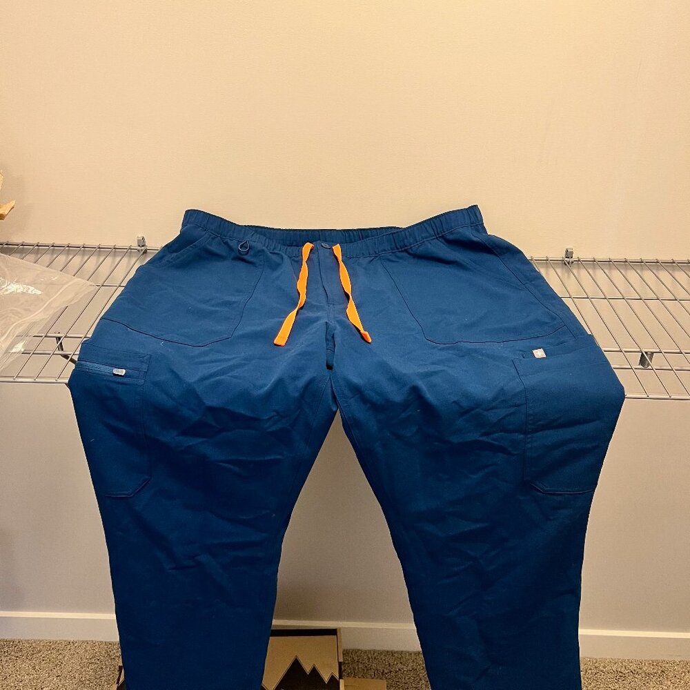 FIGS Scrub Bottoms (Teal), XXLT – Like New